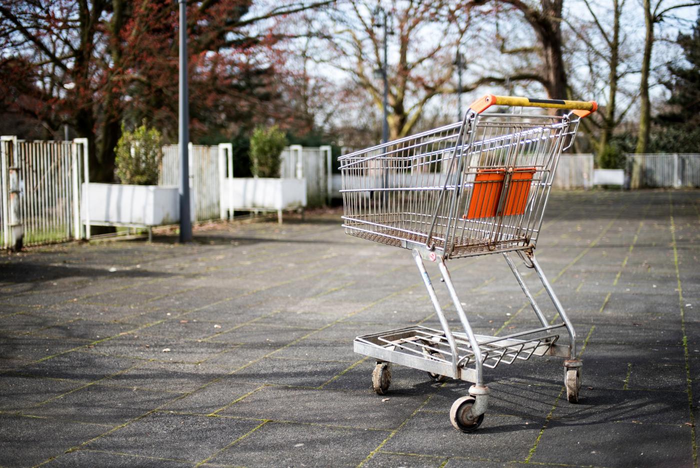 Empty shopping cart